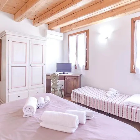 Casolare La Quercia Farm stay *