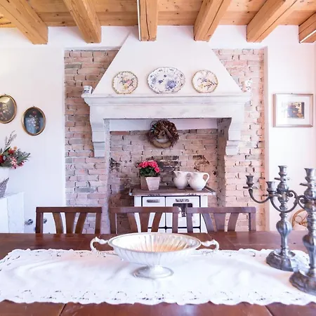 Casolare La Quercia Correzzola