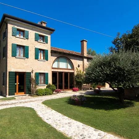 Alloggio per agriturismo Casolare La Quercia Correzzola