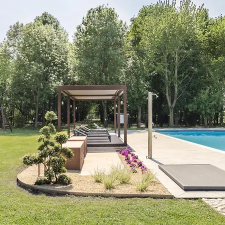 Casolare La Quercia Farm stay Correzzola